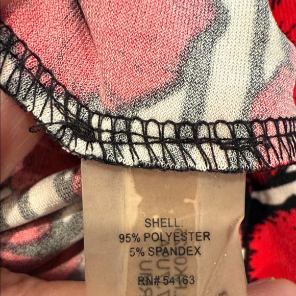 Tommy Hilfiger Women's Red and Black Floral Dress - Picture 4 of 8